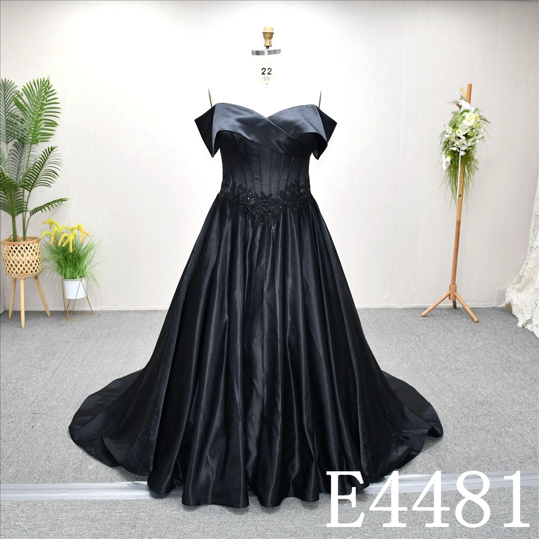 Bridal Dress Factory Satin Sweetheart A-line dress features With  simple Design Black