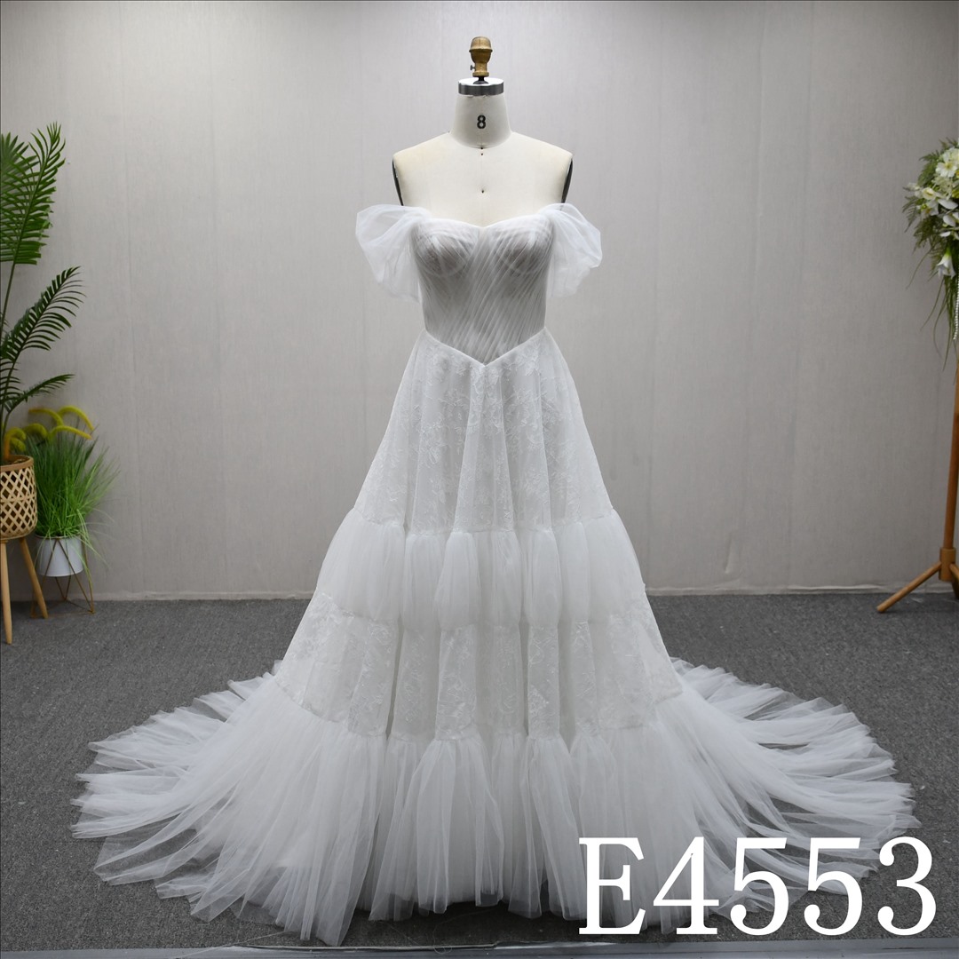 Bridal Dress Factory Stock Sweetheart A-line dress features With  chiffon