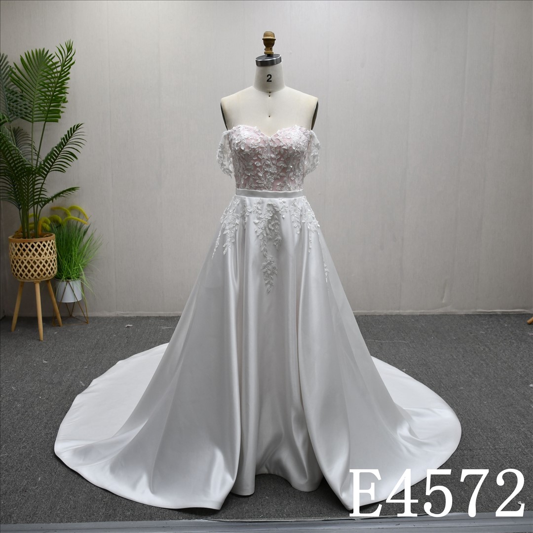 Bridal Dress Factory Stock Mermaid  Sweetheart Simple dress features With  Lace Flower