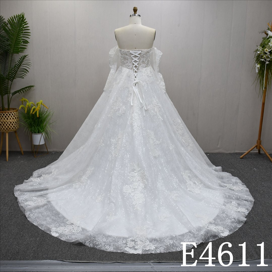 Bridal Dress Factory Stock Ball Gown Sweetheart Simple dress features With  Lace Flower