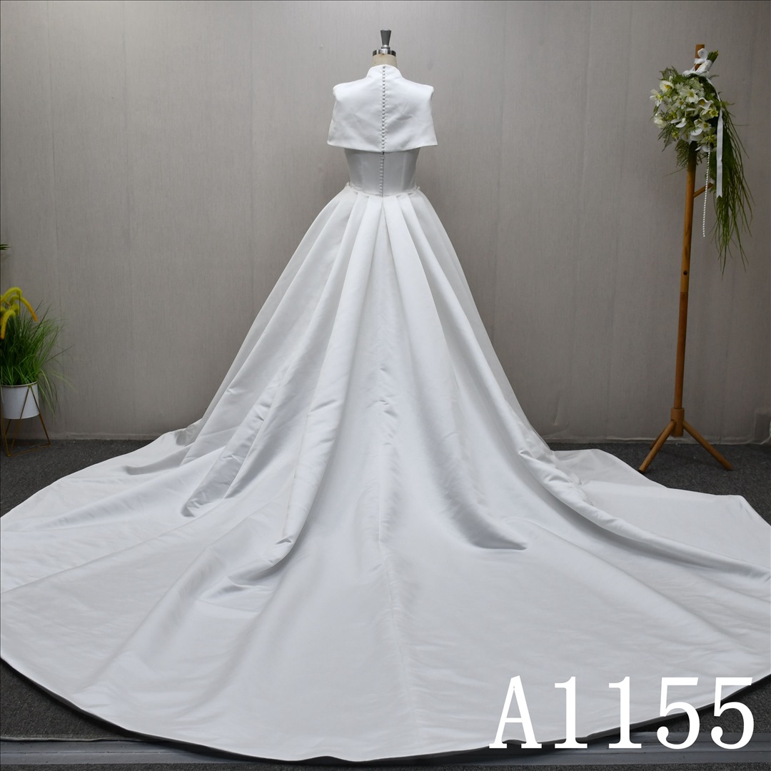 China Bridal Dress Factory  Mermaid Sweetheart neckline  Simple dress features Beading