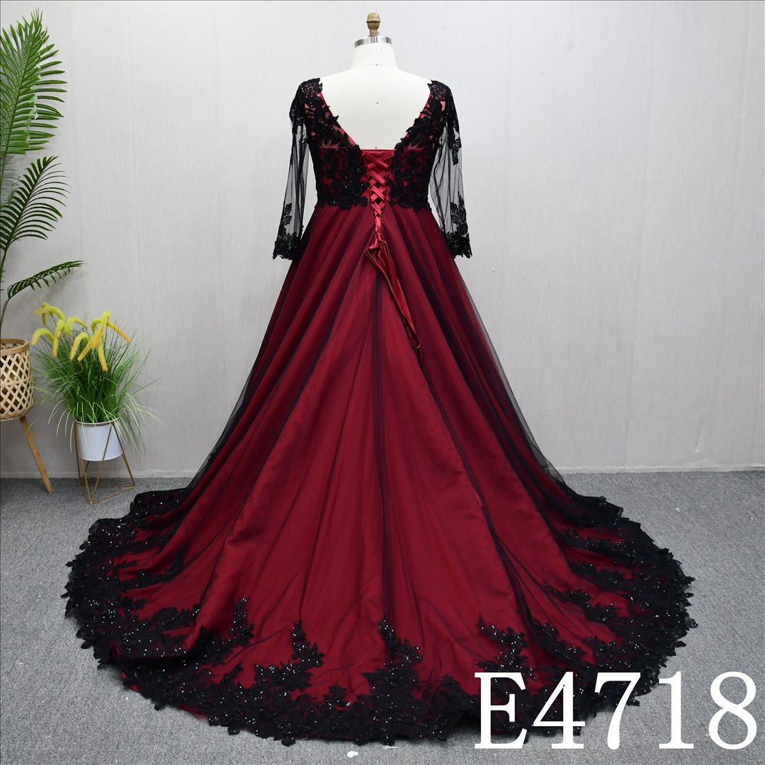 China Bridal Dress Factory  A-lined  V-neck Simple dress features Lace
