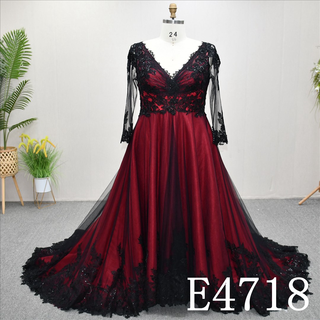China Bridal Dress Factory  A-lined  V-neck Simple dress features Lace