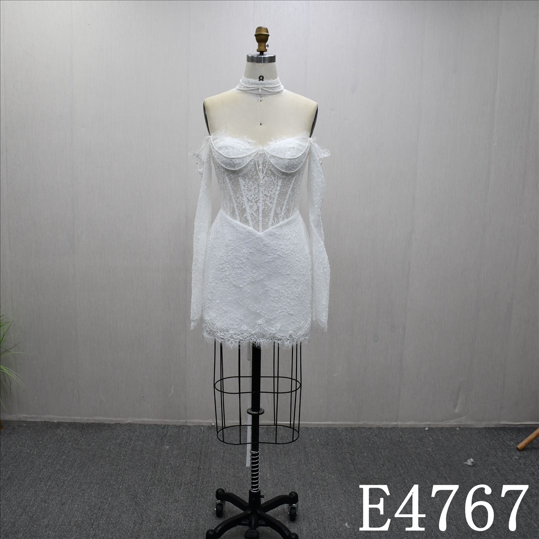 Bridal Dress Factory  A-lined  Sweetheart necklline  Simple dress features Lace