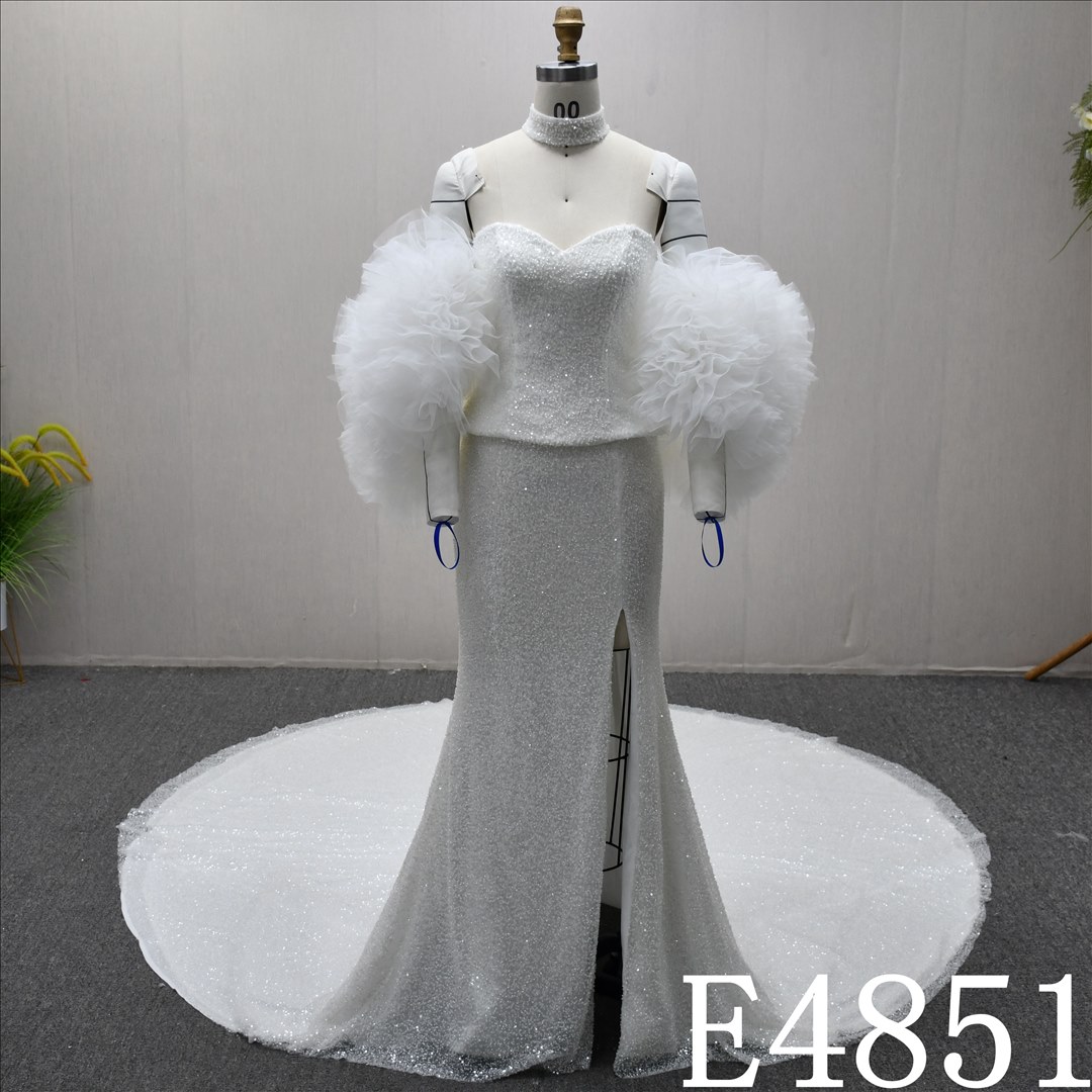 Bridal Dress Factory  A-lined  Sweetheart neckline   Simple dress features