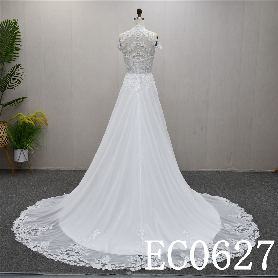 China Bridal Dress Factory  A-lined Halter strap Simple dress features