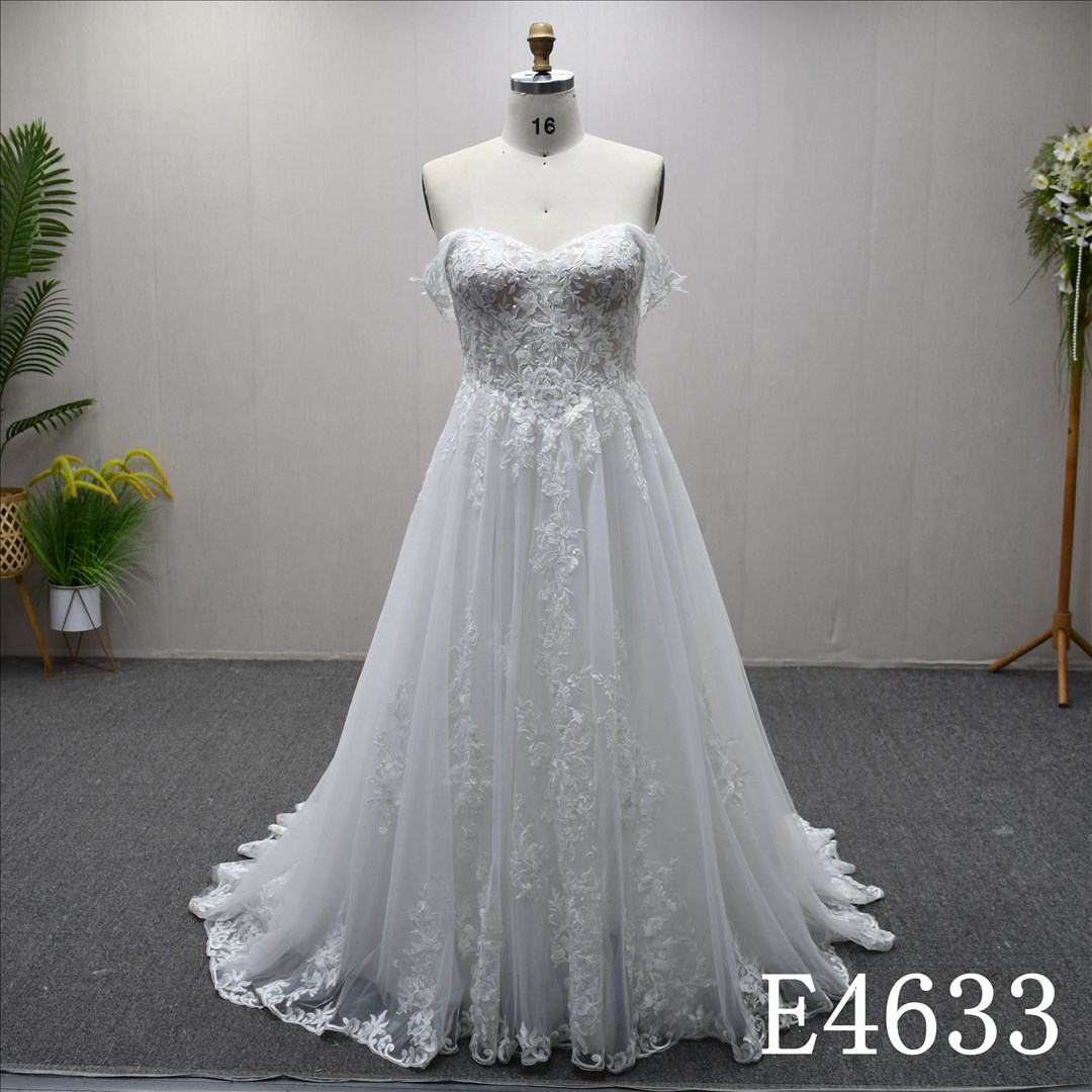 Guangzhou Bridal Gown Factory Fashionable Design Satin Bridal Dress A Line Women Dress