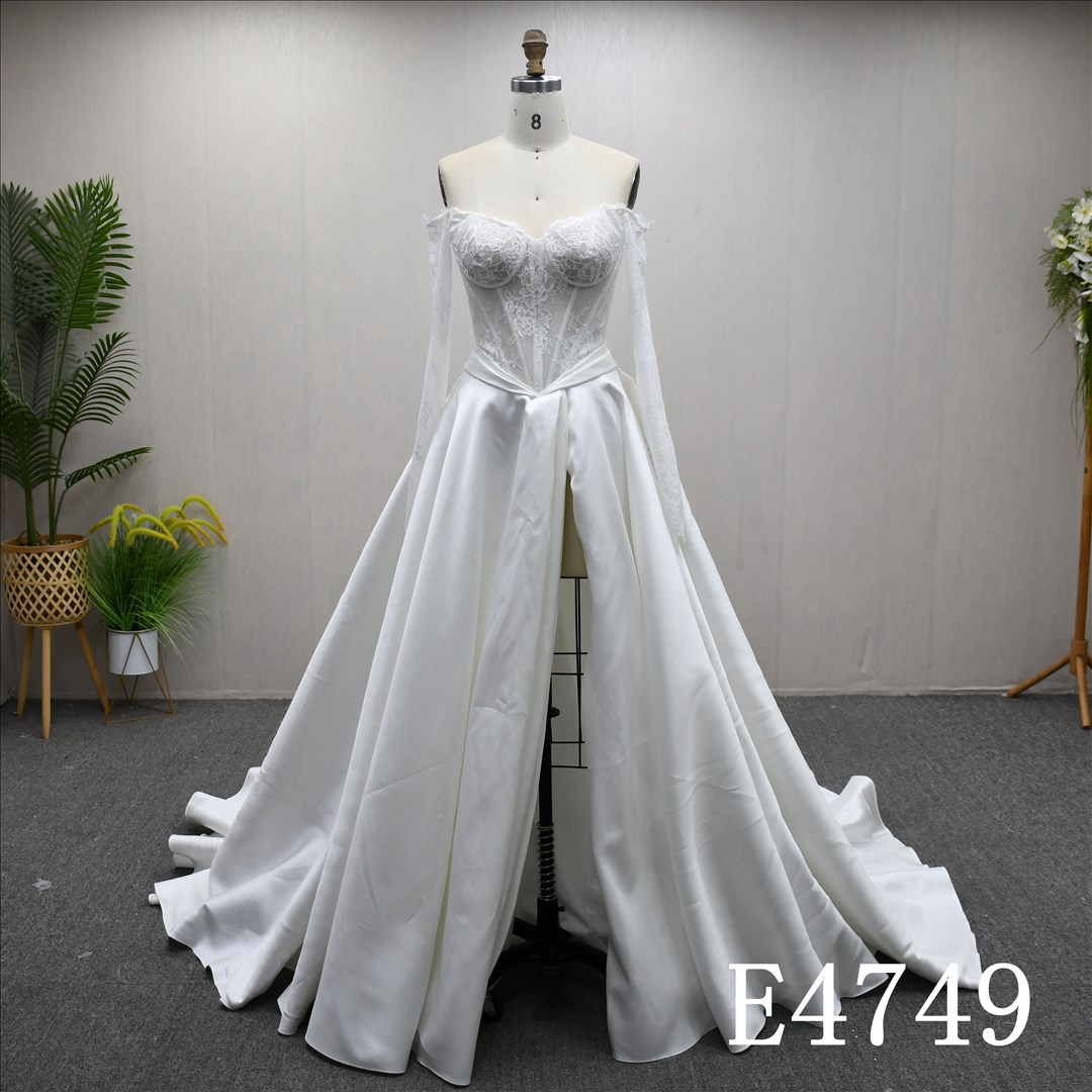 Guangzhou Bridal Gown Factory Fashionable Design Satin Bridal Dress A Line Women Dress