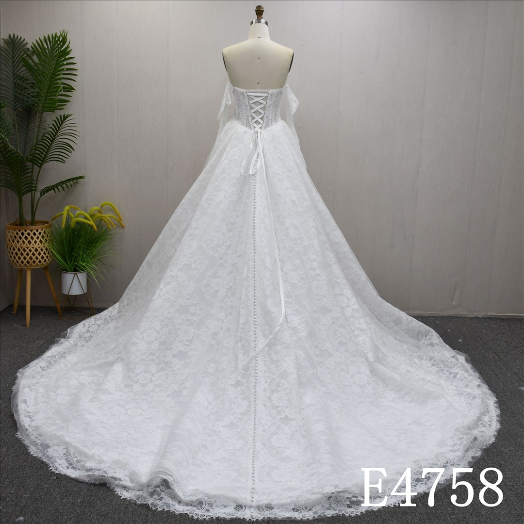 Guangzhou Bridal Gown Factory Fashionable Design Long Sleeves Bridal Gown