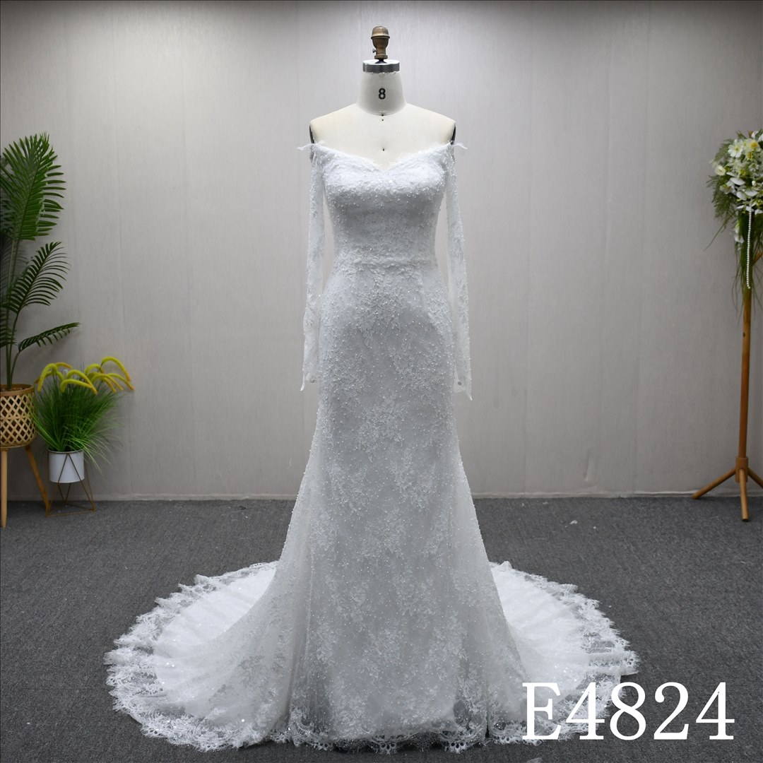 Guangzhou Bridal Gown Factory Long Sleeve Off The Shoulder Mermaid Bridal Gown Lace Wedding Dress