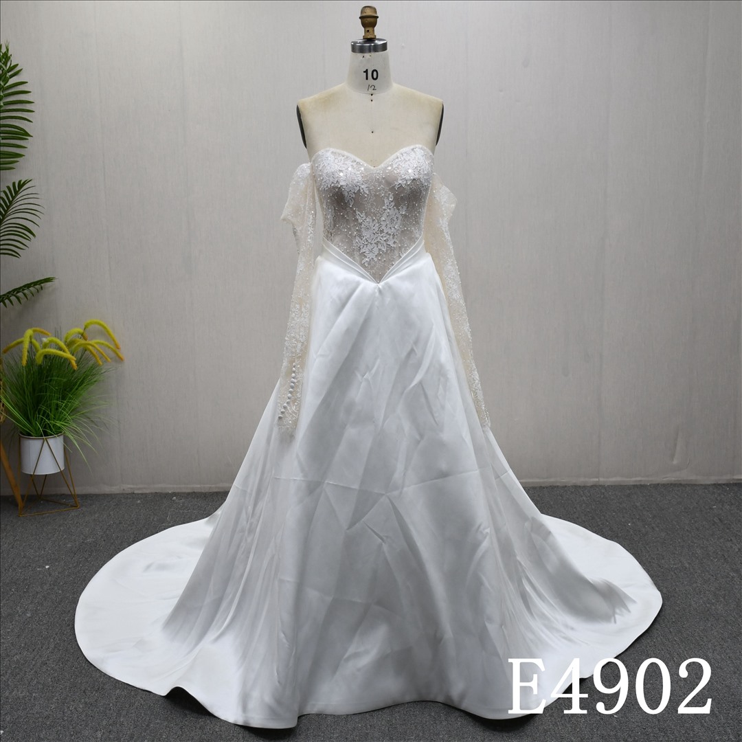 Guangzhou Factory Off The Shoulder Sweetheart A Line Wedding Dress Detachable Lace Sleeves Satin Bridal Gown