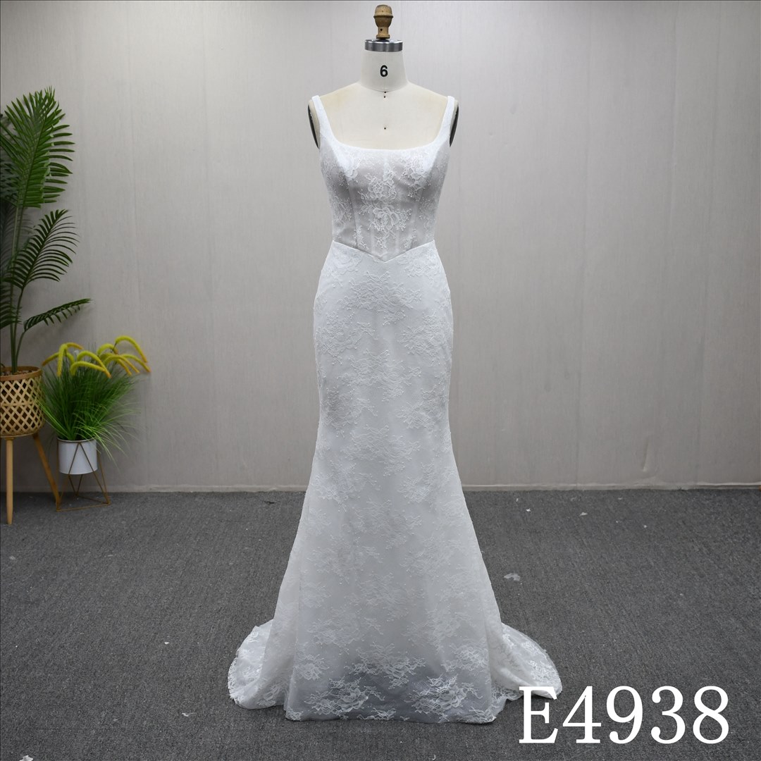 Guangzhou Bridal Gown Factory Square Neck Lace Mermaid Wedding Dress Deep V Back Sweep Train Bridal Gown