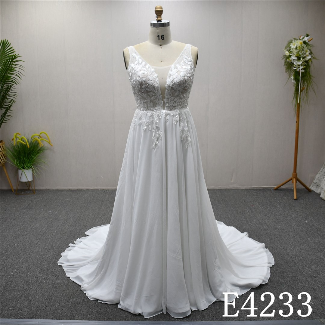Guangzhou Bridal Gown Factory Deep V Neck Lace Applique Chiffon A Line Wedding Dress Chapel Train V Back Bridal Gown