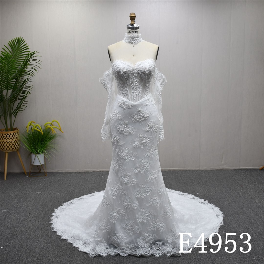Guangzhou Bridal Gown Factory Off The Shoulder Strapless Mermaid Wedding Dress Full Lace Appliques Chapel Train Button Back Bridal Gown