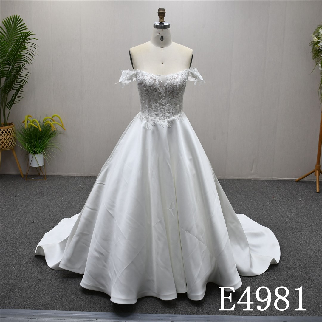 Guangzhou Bridal Gown Factory Off The Shoulder A Line Wedding Dress Lace Bodice Satin Skirt Pearl Button Back Chapel Train Bridal Gown