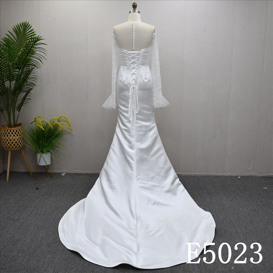 Guangzhou Bridal Gown Factory Off Shoulder Ruched Satin 2 In 1 Mermaid Wedding Dress Detachable Overskirt Long Flare Lace Sleeve Corset Lace Up Back Chapel Train Bridal Gown