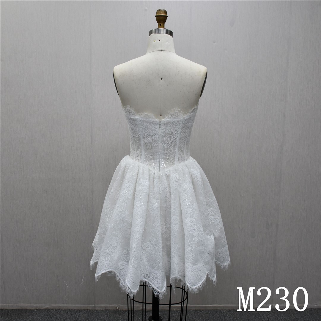 Guangzhou Bridal Gown Factory Strapless Sweetheart Lace Mini Wedding Dress Boned Corset Short Bridal Gown Zipper Back