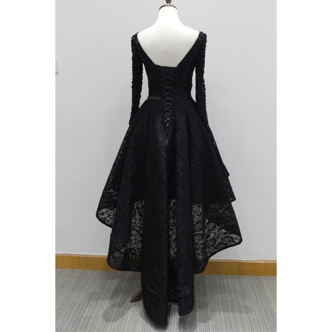 Black sleeves cocktail dress with lace and beading details