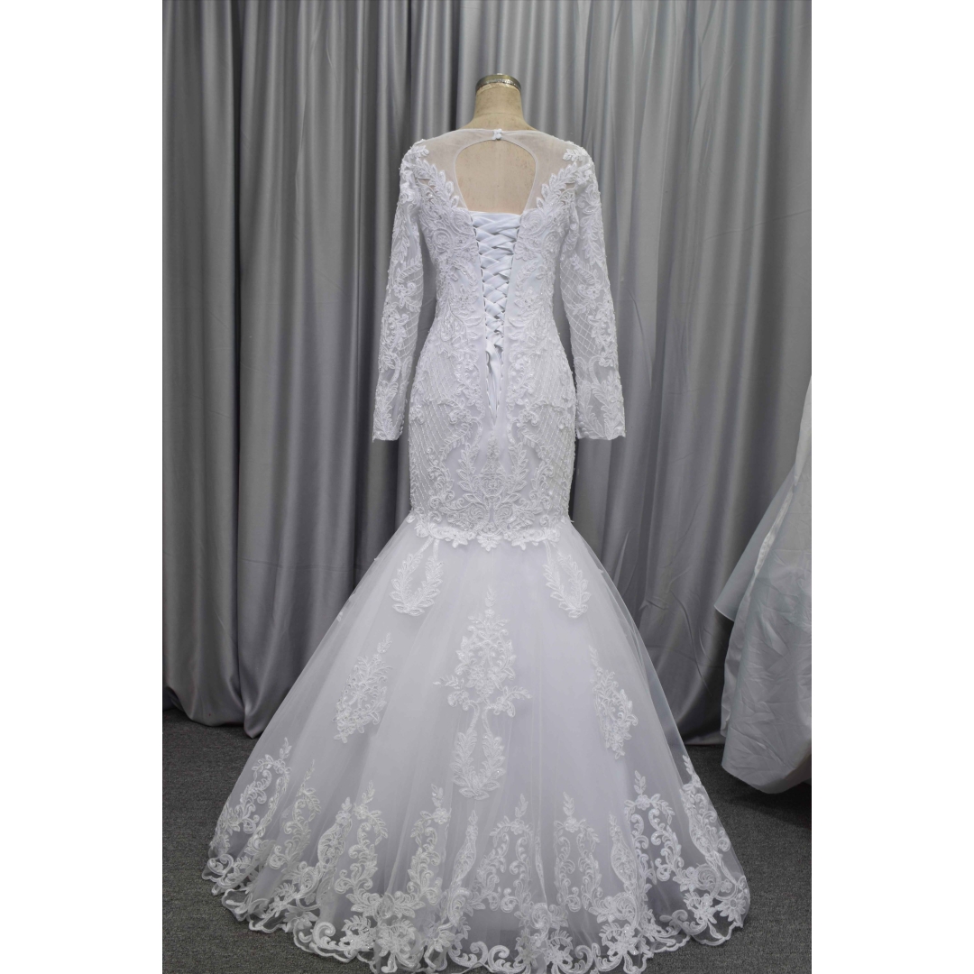 Long sleeves mermaid bridal gown lace with beading wedding dress with a detachable train