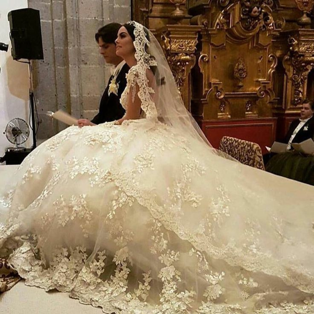 Gorgeous ball gown, custom made wedding dress