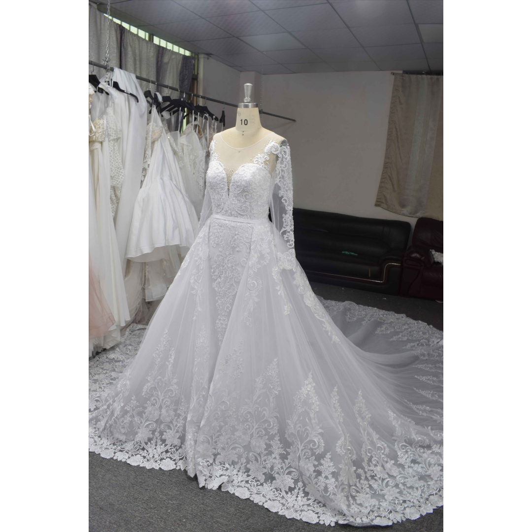 Long sleeves lace mermaid wedding dress with big detachable train