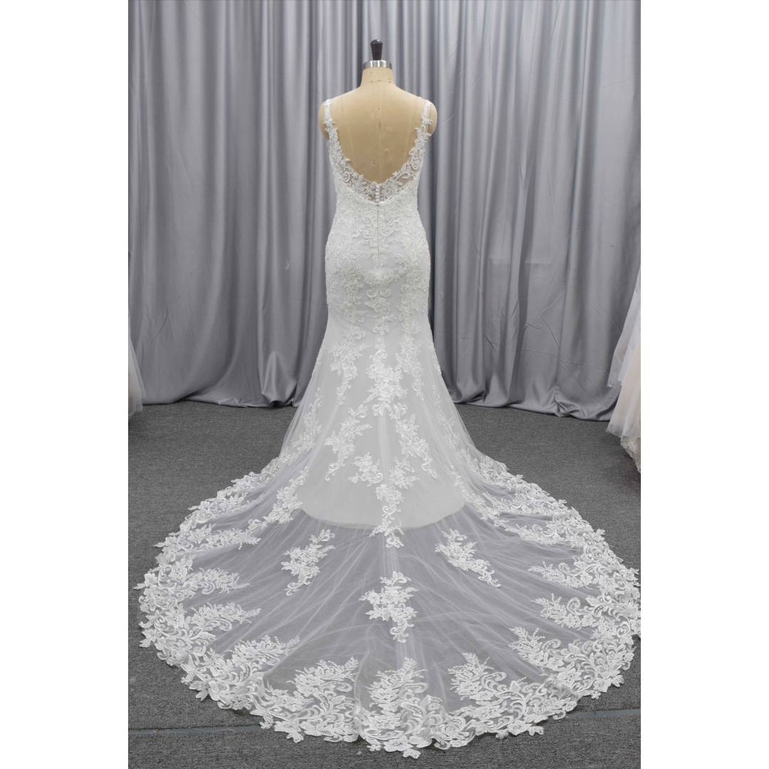 Sweetheart neckline low back classical wedding dress