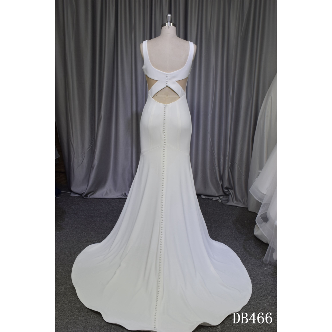 Elegant mermaid bridal dress crepe fabric with low back