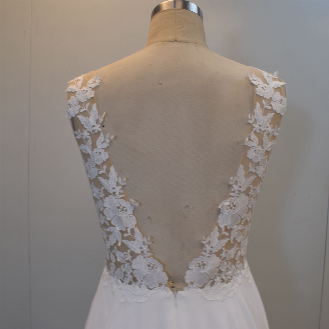 Chiffon A line V back bridal gown model design make in Guangzhou bridal gown