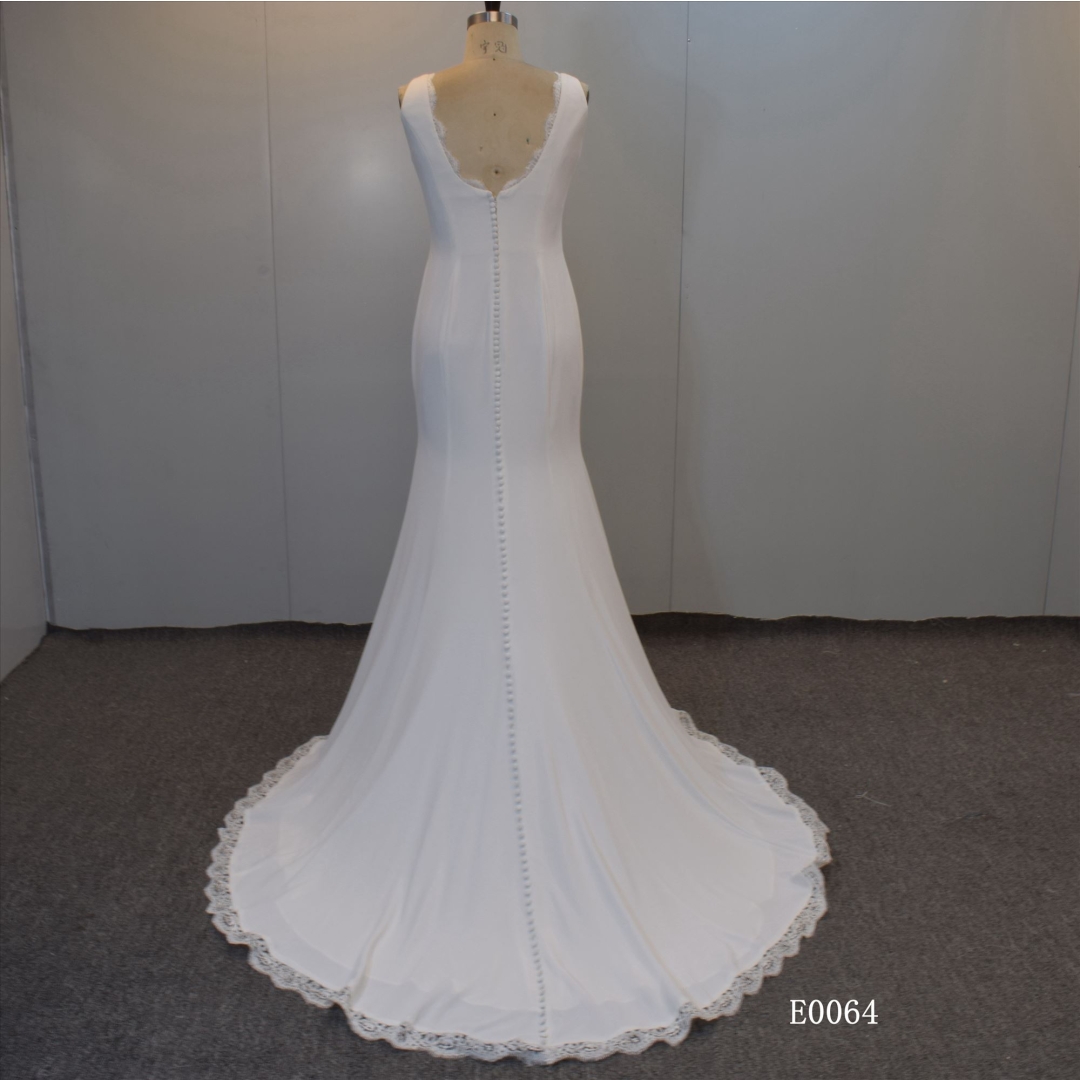 Simple Design Square Neckline Bridal Gown  Crepe Mermaid Wedding Dress