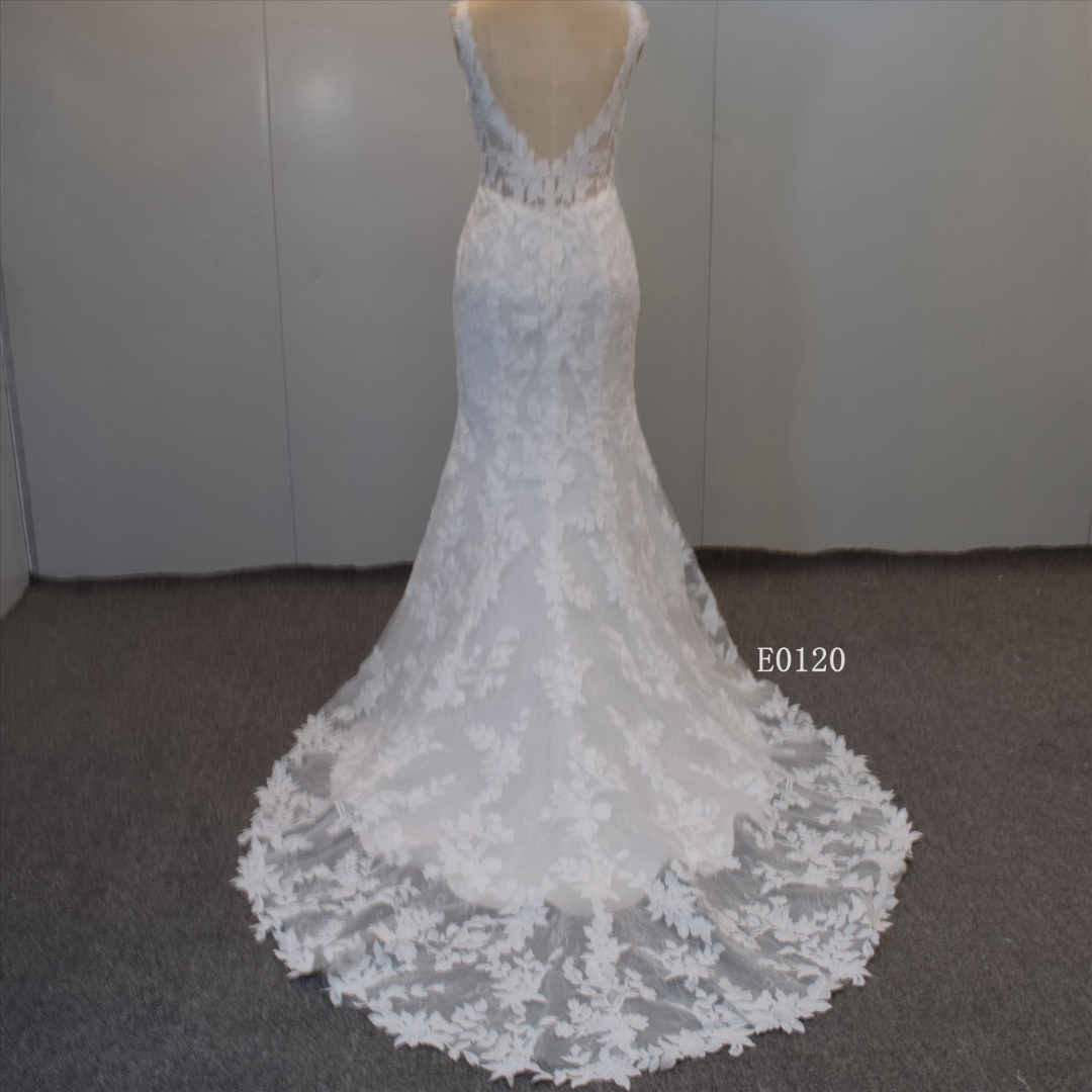 V Neckline Wedding Gown Mermaid Applique Lace Bridal Gown Guangzhou Dresses