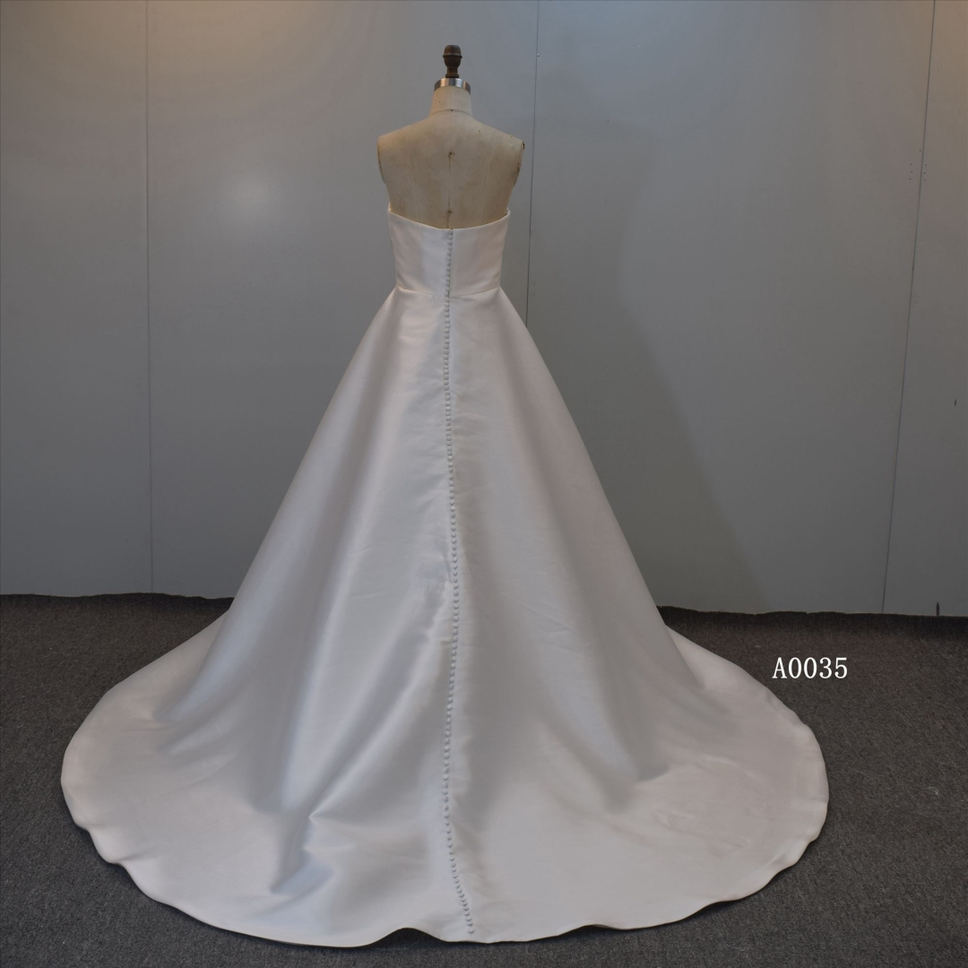 3D satin  Bridal Gown Ball Gown Wedding Dress For Women