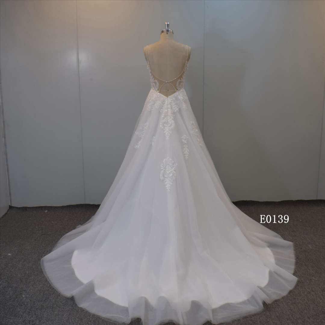 Tulle Ball Gown Wedding Dress With Beading Sash SLeeveless  Bridal dress