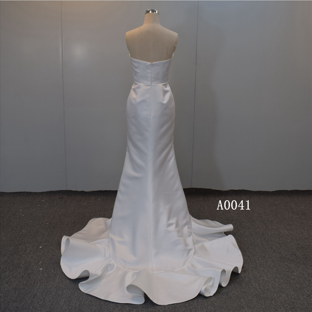 V-Neckline And Sleeveless Satin Bridal Dress With Train Wedding Dress From China