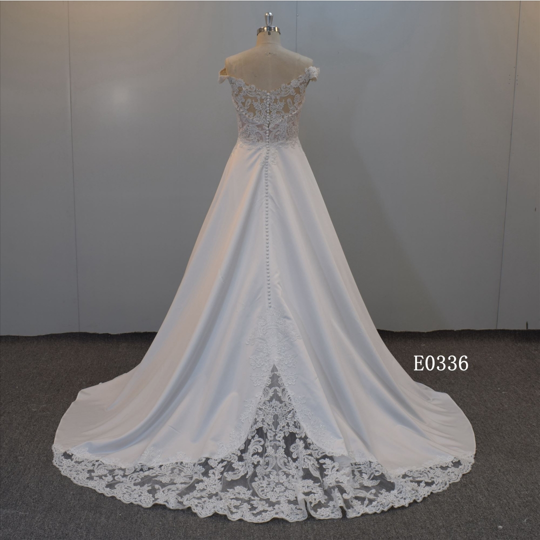 Noble And Dignified Princess Ball Gown Wedding Dress