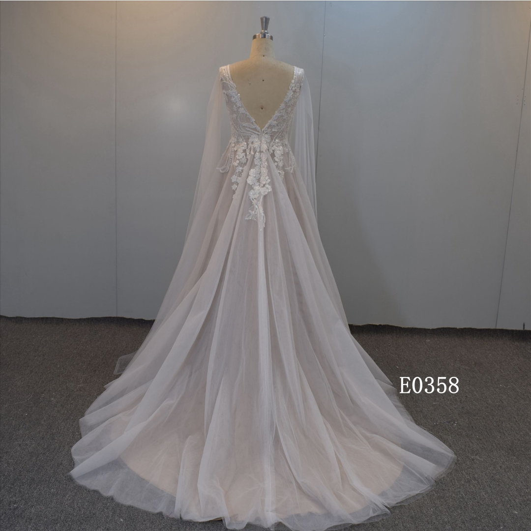 2022 Newest Special design's Long Sleeves Ivory Tulle Bridal Dress