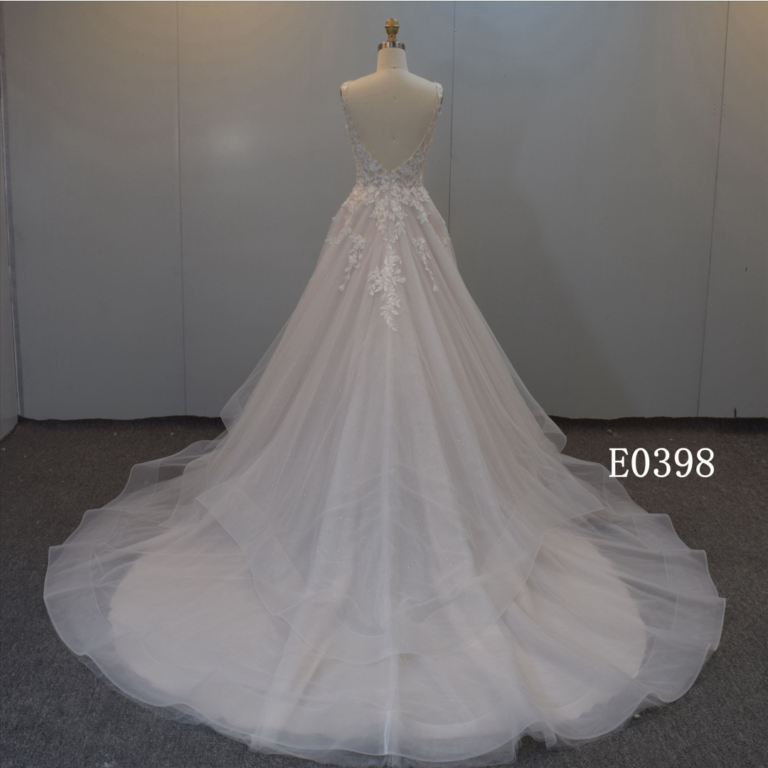 2022 Female Slim Bridal Dress And High Quality Shining Tulle Wedding Gown Party