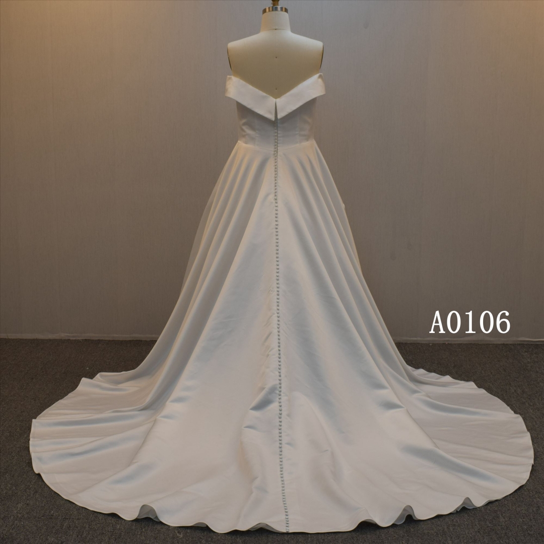 Beaded Belt Bridal Dress Satin Sweetheart Neckline Wedding Dress