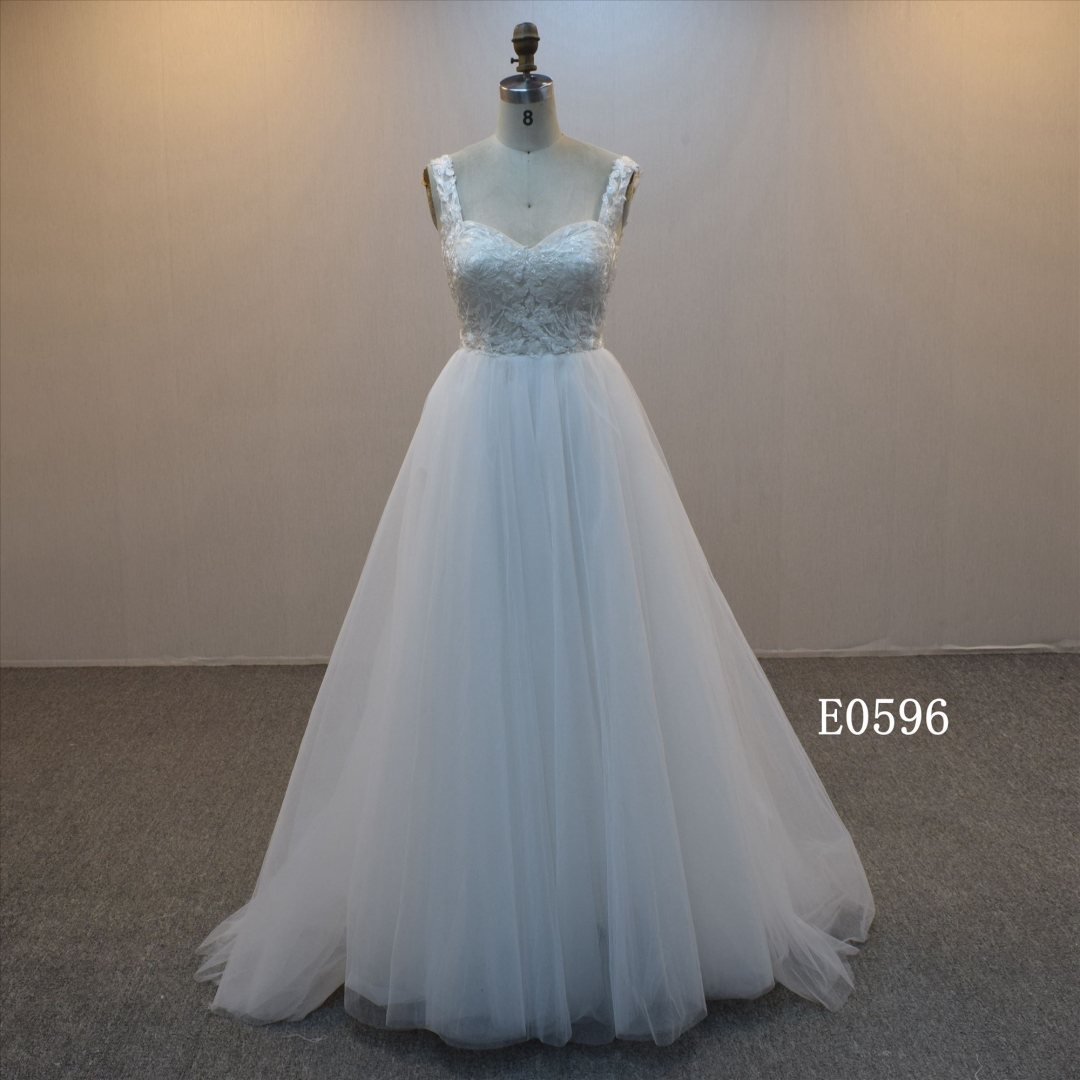 Women Wedding A Line Wedding Dress Tulle Bridal Gown With Straps