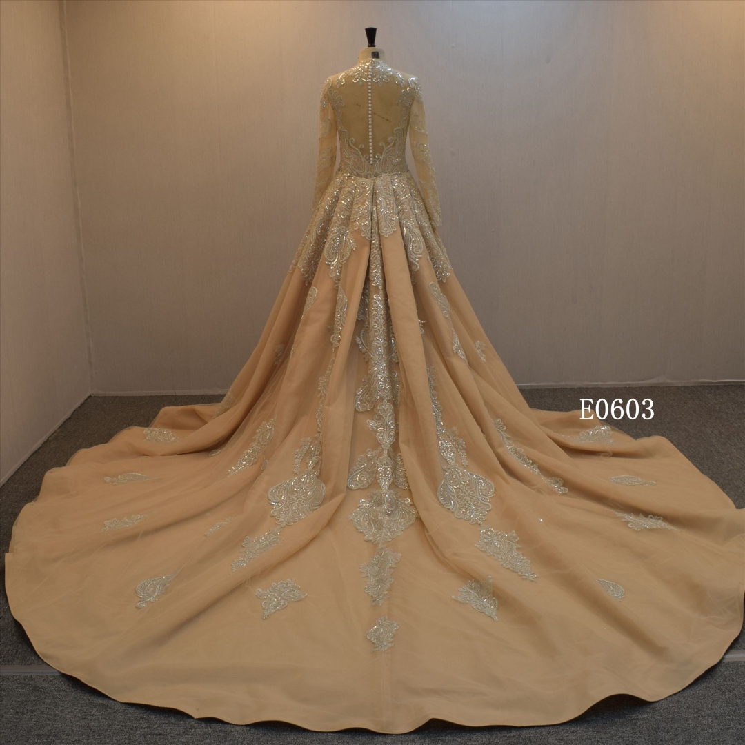 Luxury Beaded Palace Style Wedding Dress With Detachable Train