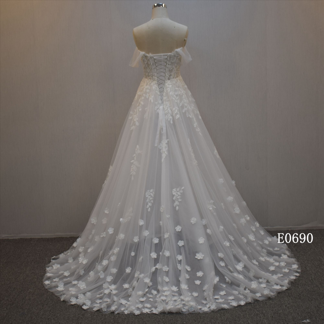 A line Lace Up Back Bridal Dress