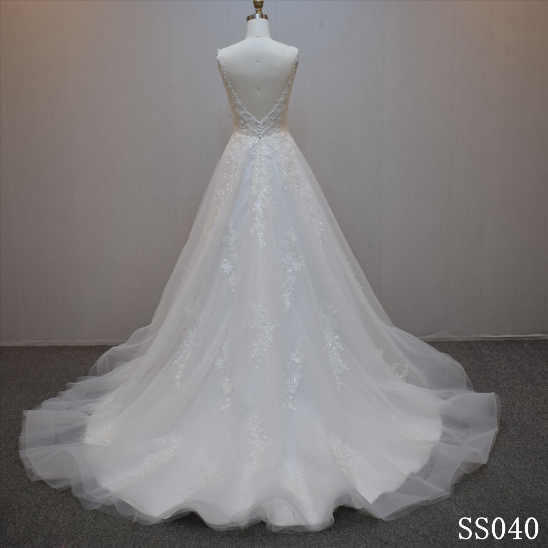 A Line V-Neckline Bridal Dress
