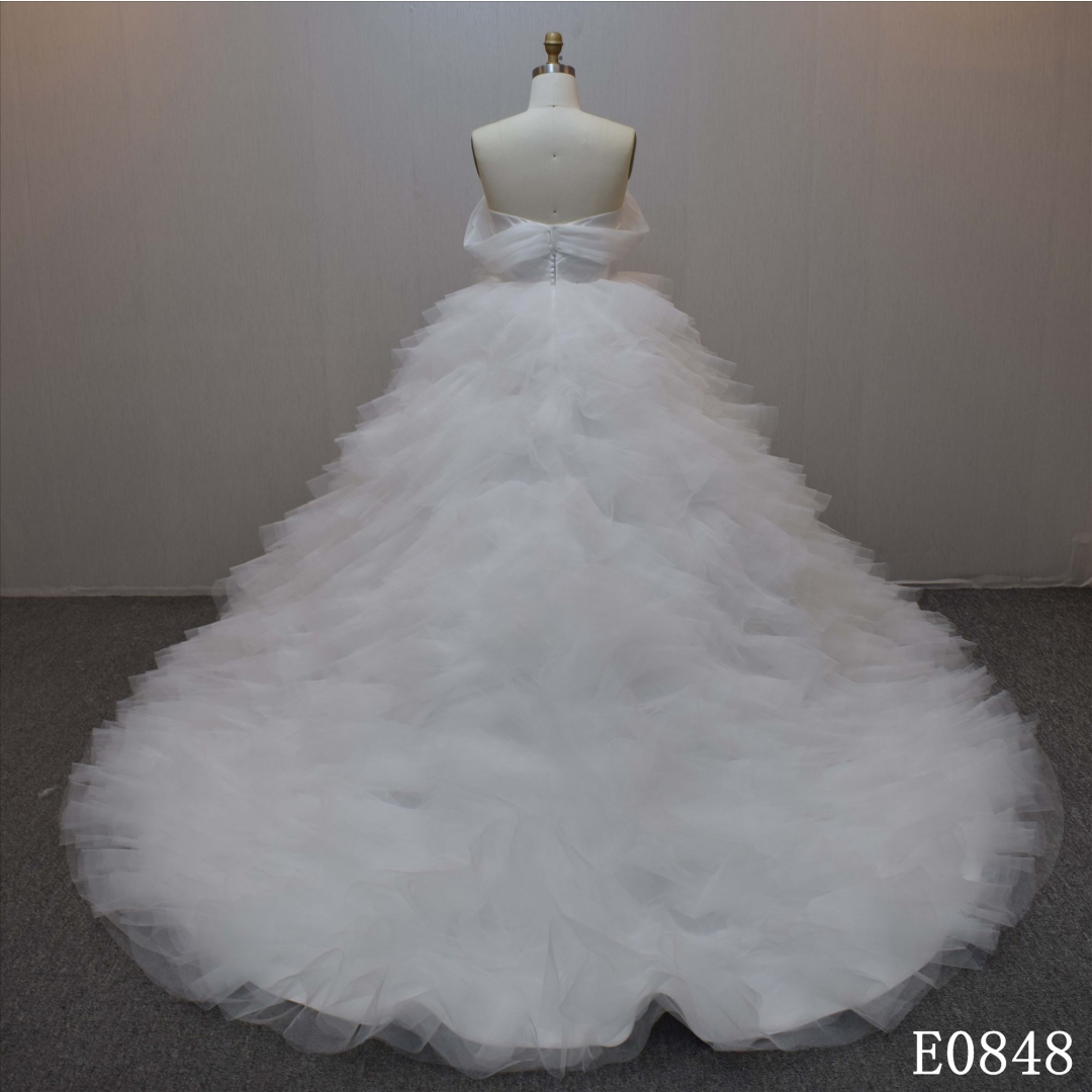 Plus size Ball Gown bridal dress Guangzhou factory made elegant Tulle bridal dress