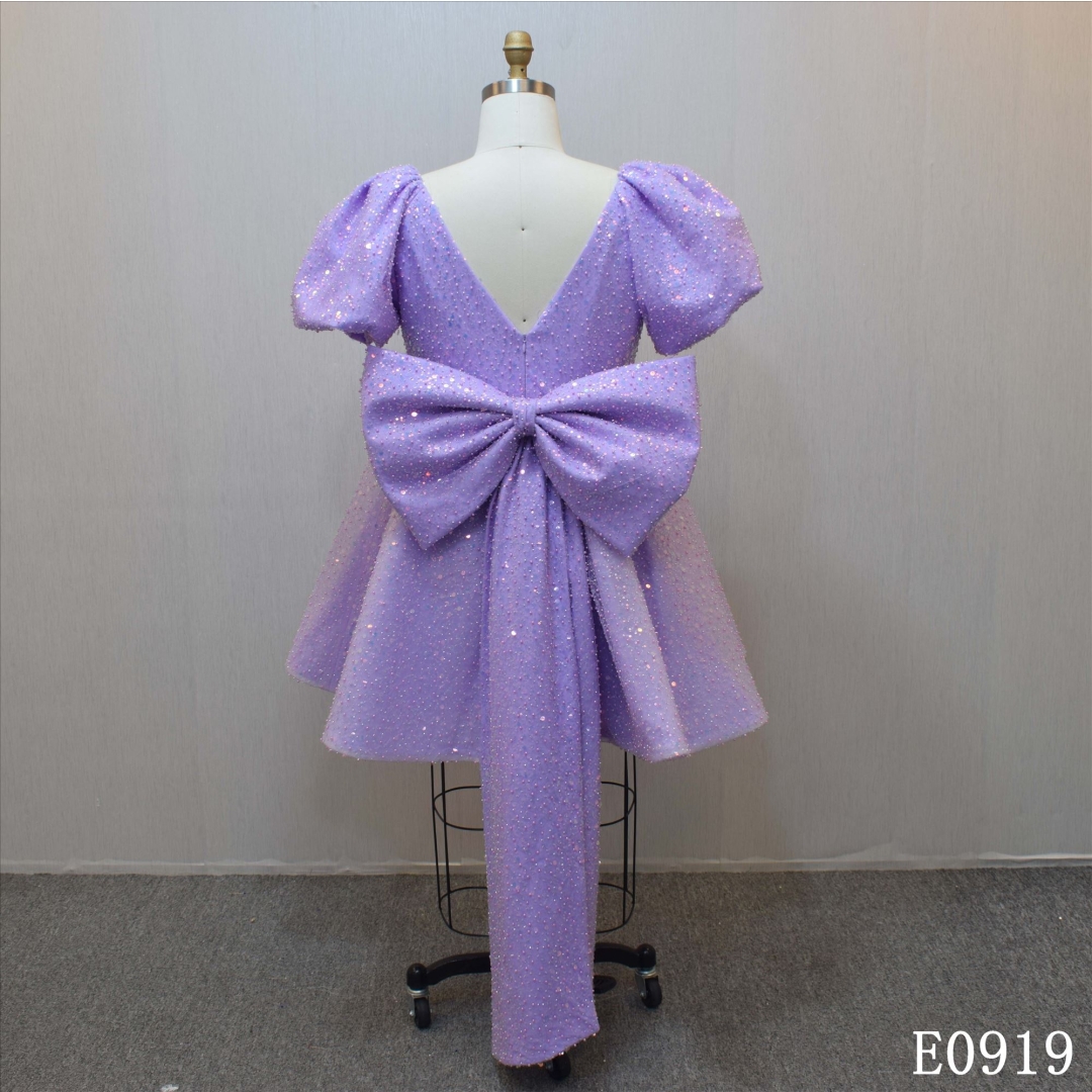 Plus size A-line bridal dress guangzhou factory made elegant Sequins bridal dress