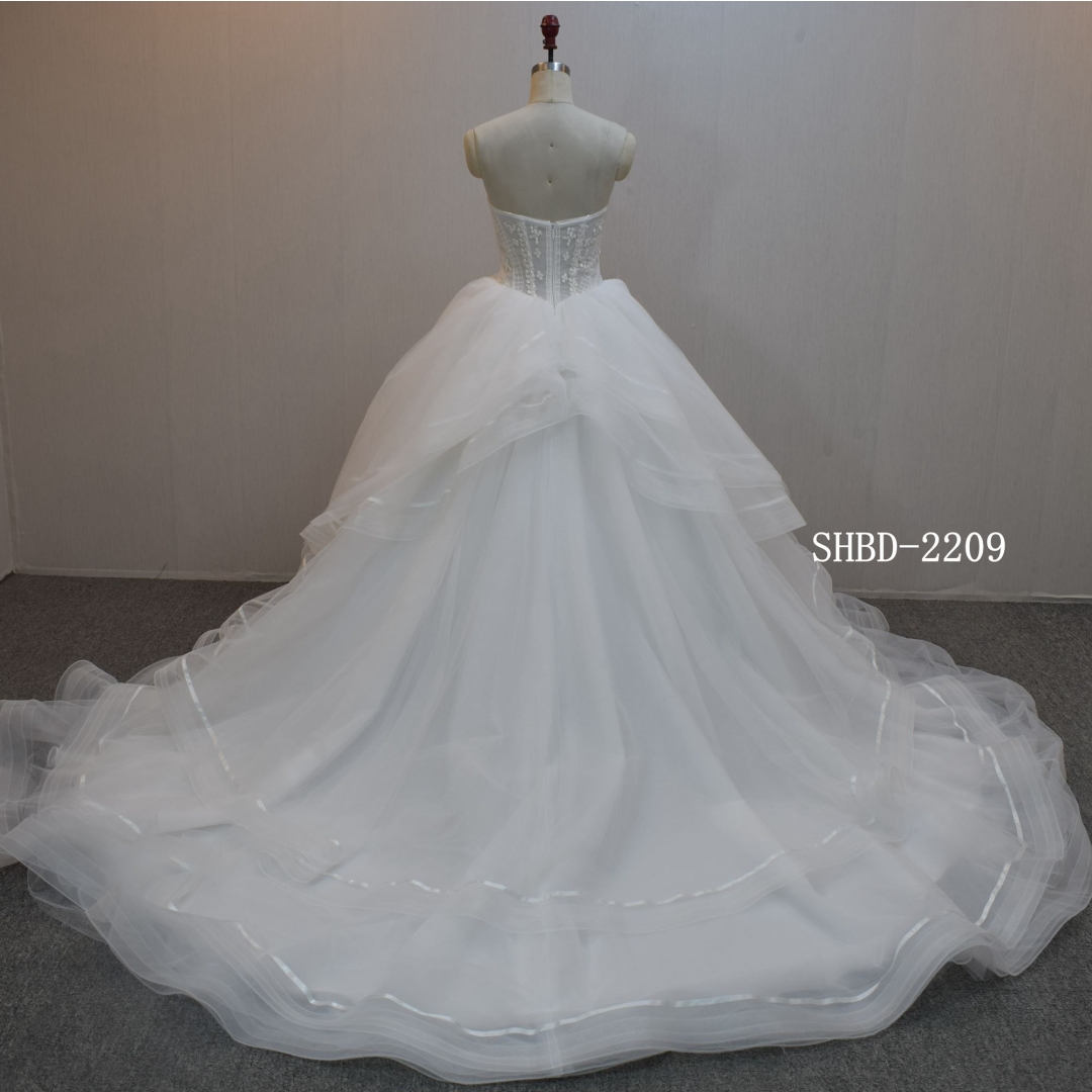 New design  Ball Gow bridal dress guangzhou factory made elegant Lace bridal dress