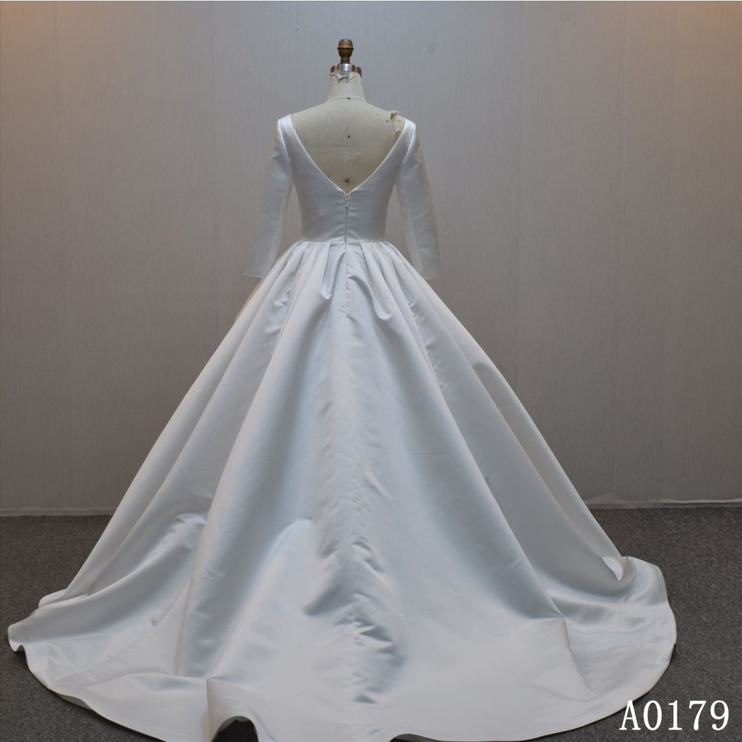 New design Ball Gown bridal dress guangzhou factory made elegant Simple bridal dress