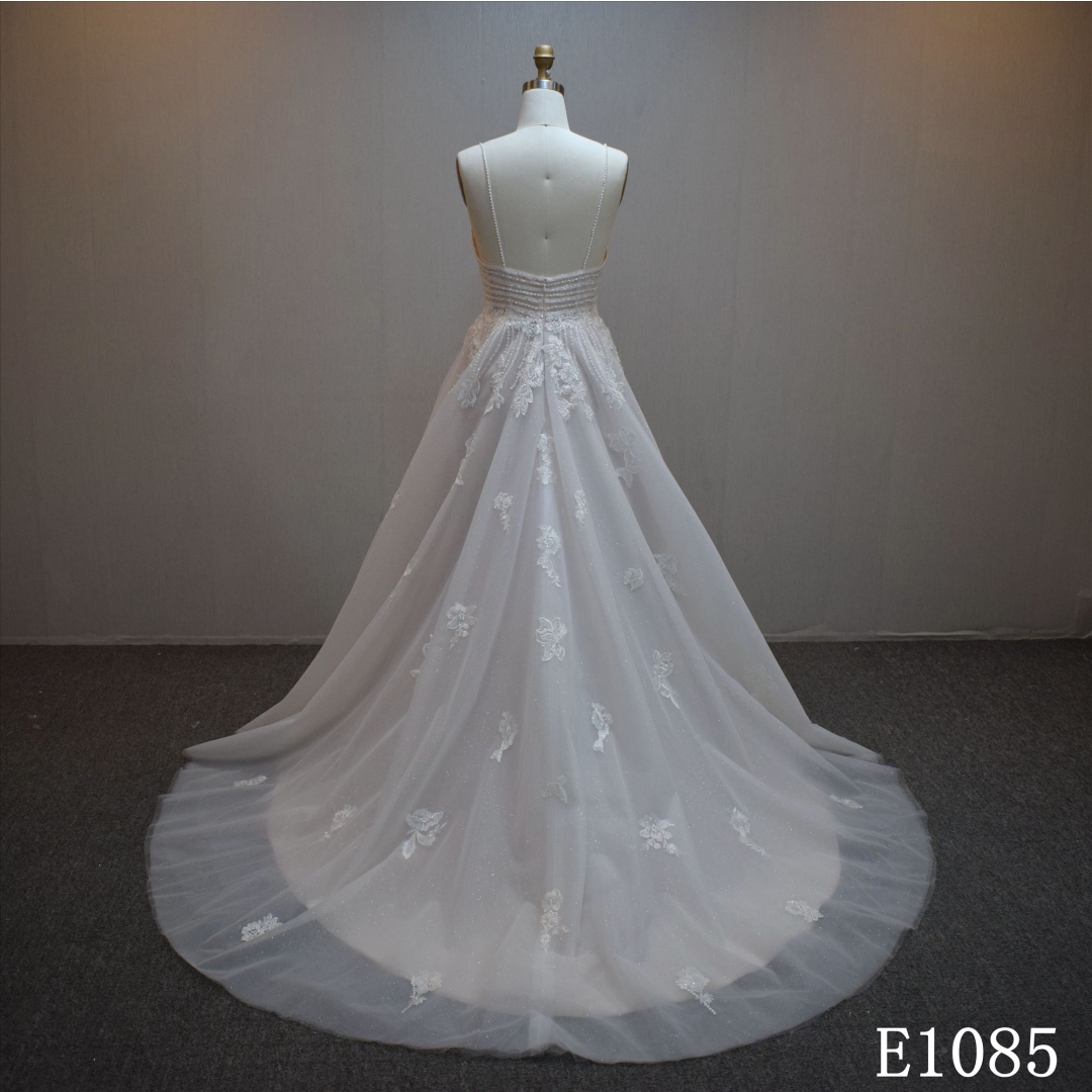Lastest design A-line  bridal dress guangzhou factory made elegant bridal dress