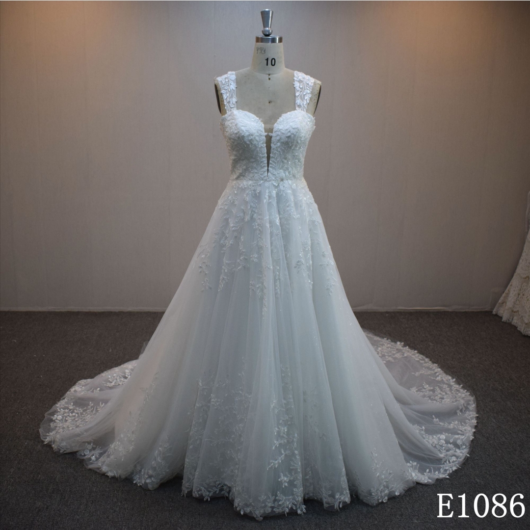 Lastest design A-line bridal dress guangzhou factory made elegant bridal dress