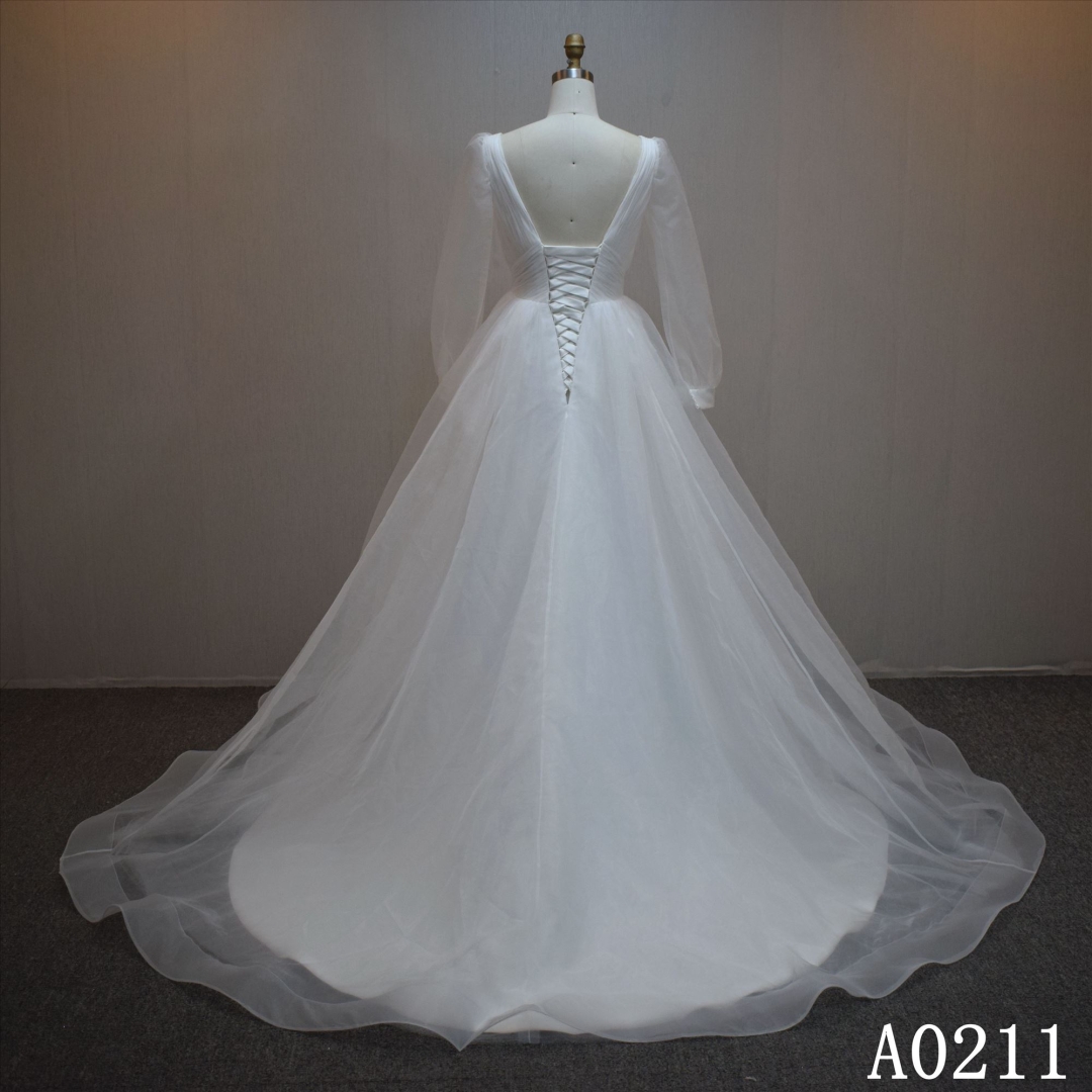 Lastest design  A-line bridal dress guangzhou factory made Elegant bridal dress