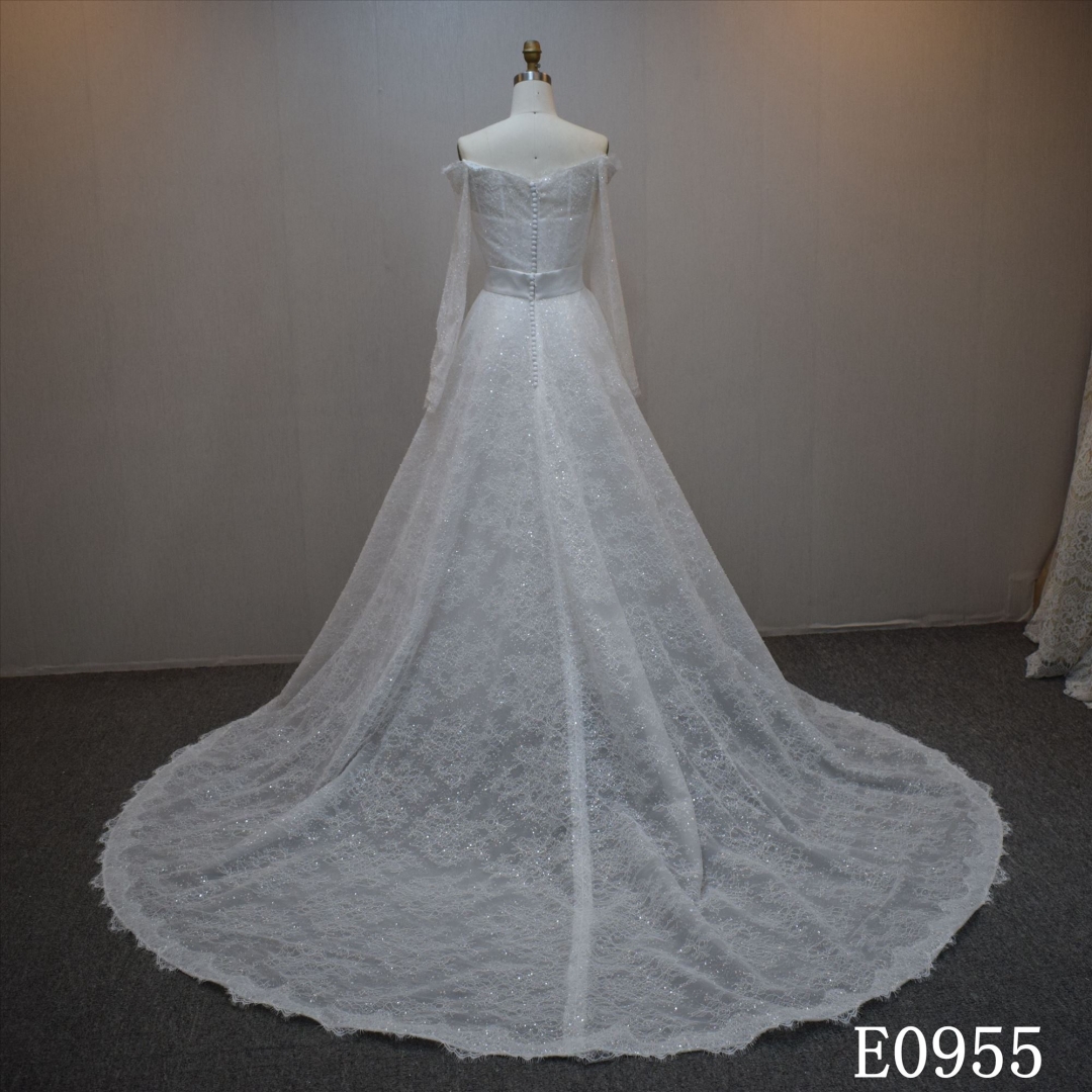 Lastest design  A-line bridal dress guangzhou factory made Lace sequins bridal dress