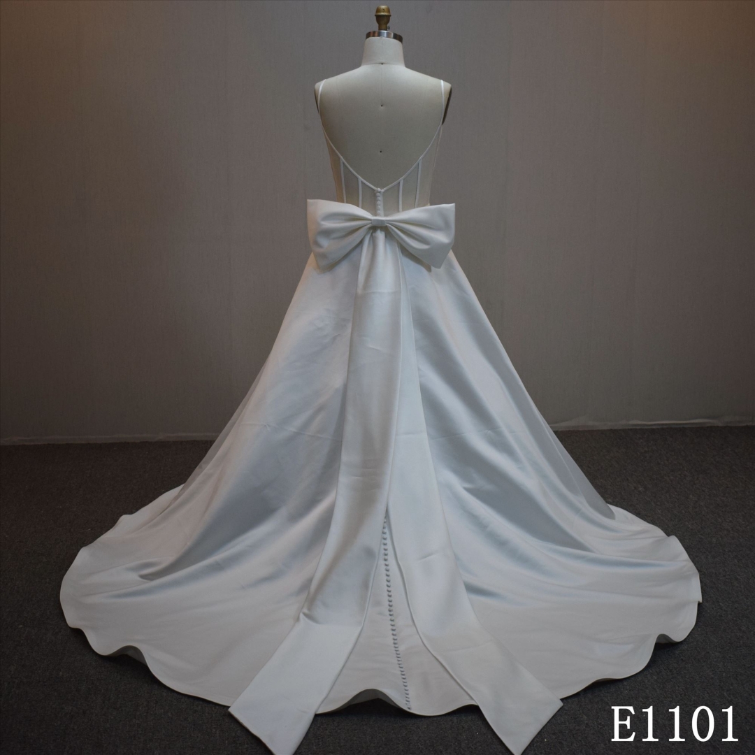 Lastest design  A-line bridal dress guangzhou factory made Sleeveless bridal dress